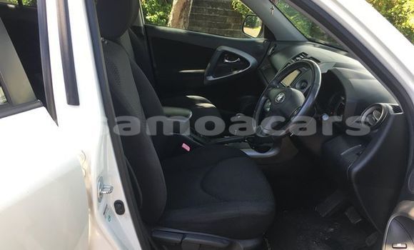 Acheter Import Voiture Toyota RAV4 Blanc à Apia, Tuamasaga Acheter Import Voiture Toyota RAV4 Blanc à Apia, Tuamasaga