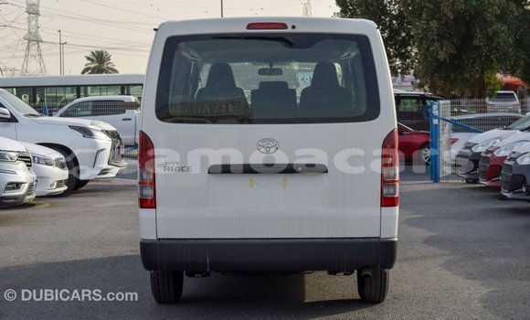 Buy Import Toyota Hiace White Car in Import - Dubai in A'ana Buy Import Toyota Hiace White Car in Import - Dubai in A'ana