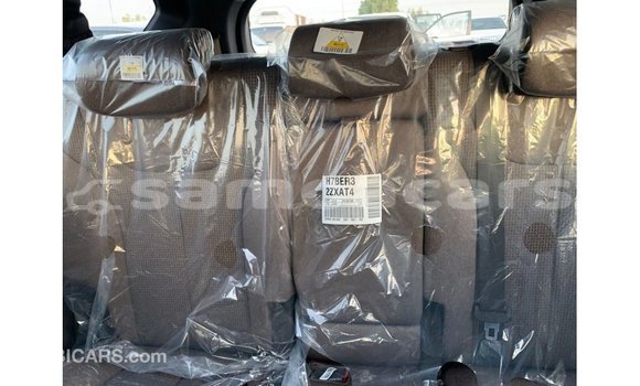 Acheter Import Voiture Hyundai Santa Fe Marron à Import - Dubai, A'ana Acheter Import Voiture Hyundai Santa Fe Marron à Import - Dubai, A'ana