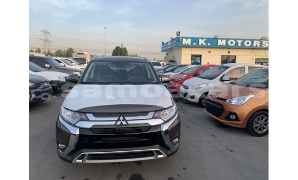 Buy Import Mitsubishi Outlander Brown Car in Import - Dubai in A'ana Buy Import Mitsubishi Outlander Brown Car in Import - Dubai in A'ana