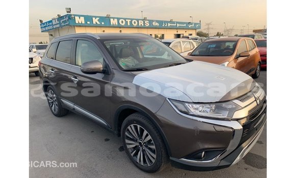 Buy Import Mitsubishi Outlander Brown Car in Import - Dubai in A'ana Buy Import Mitsubishi Outlander Brown Car in Import - Dubai in A'ana