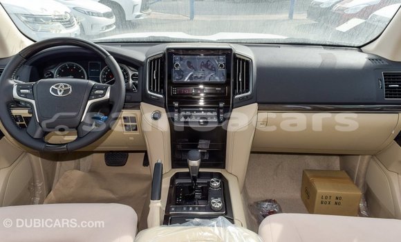 Buy Import Toyota Land Cruiser Other Car in Import - Dubai in A'ana Buy Import Toyota Land Cruiser Other Car in Import - Dubai in A'ana