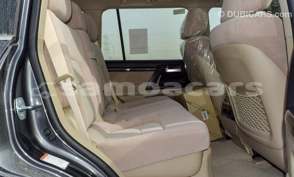 Buy Import Toyota Land Cruiser Other Car in Import - Dubai in A'ana Buy Import Toyota Land Cruiser Other Car in Import - Dubai in A'ana