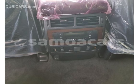 Acheter Import Voiture Toyota Land Cruiser Noir à Import - Dubai, A'ana Acheter Import Voiture Toyota Land Cruiser Noir à Import - Dubai, A'ana