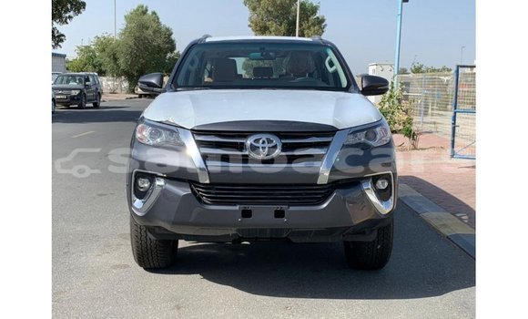 Acheter Import Voiture Toyota Fortuner Autre à Import - Dubai, A'ana Acheter Import Voiture Toyota Fortuner Autre à Import - Dubai, A'ana