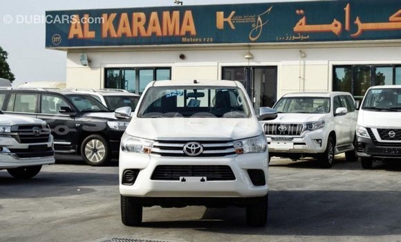 Buy Import Toyota Hilux White Car in Import - Dubai in A'ana Buy Import Toyota Hilux White Car in Import - Dubai in A'ana