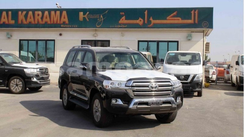 Big with watermark toyota land cruiser a ana import dubai 3276