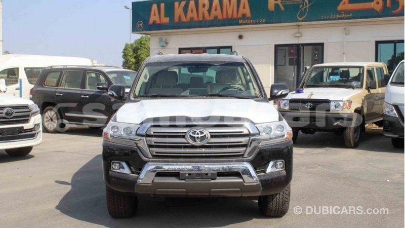 Big with watermark toyota land cruiser a ana import dubai 3276