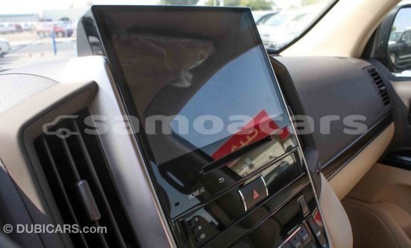 Acheter Import Voiture Toyota Land Cruiser Noir à Import - Dubai, A'ana Acheter Import Voiture Toyota Land Cruiser Noir à Import - Dubai, A'ana