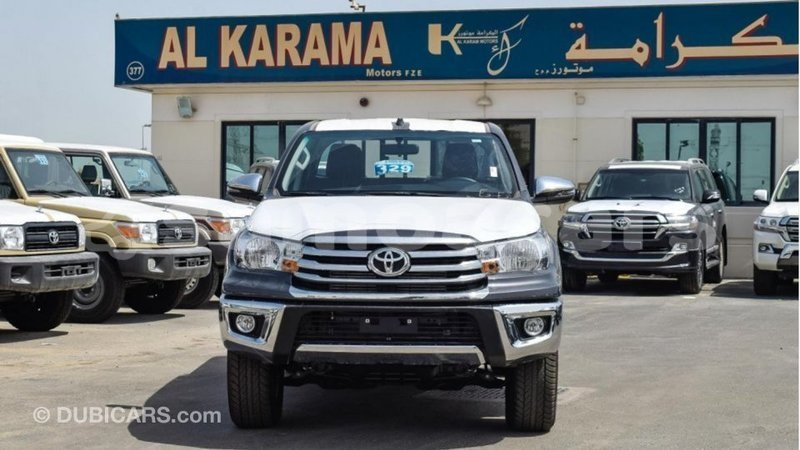 Big with watermark toyota hilux a ana import dubai 3282