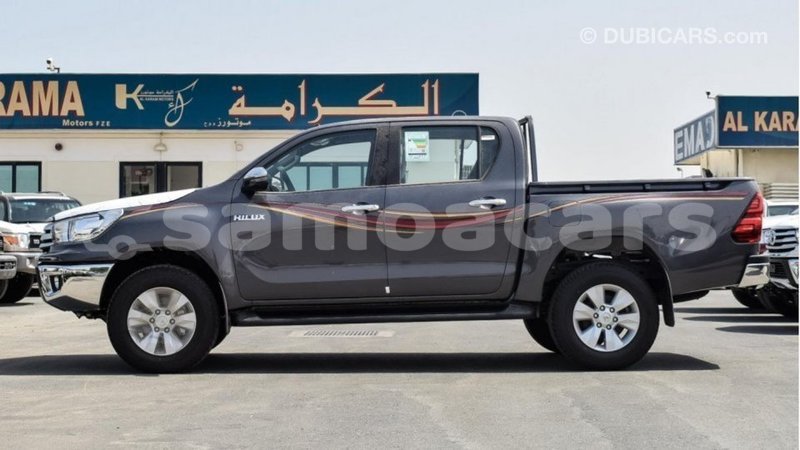 Big with watermark toyota hilux a ana import dubai 3282