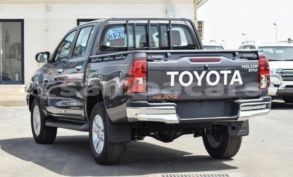 Buy Import Toyota Hilux Other Car in Import - Dubai in A'ana Buy Import Toyota Hilux Other Car in Import - Dubai in A'ana