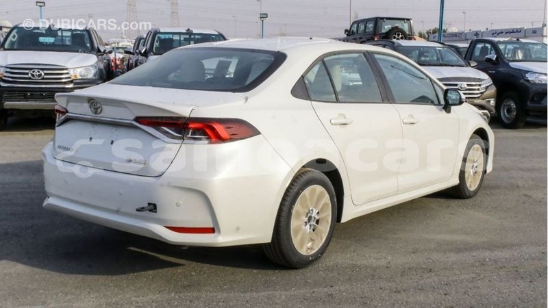 Big with watermark toyota corolla a ana import dubai 3283