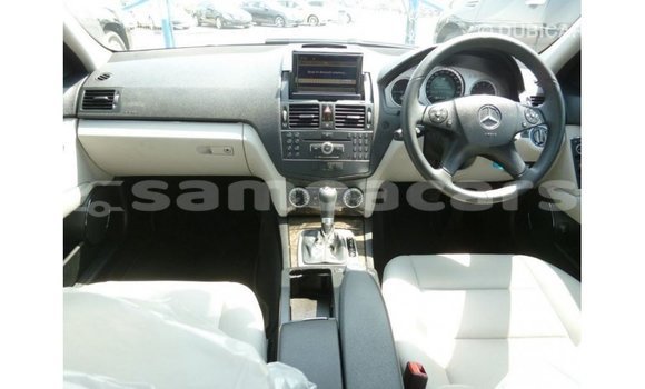 Buy Import Mercedes-Benz 200 Black Car in Import - Dubai in A'ana Buy Import Mercedes-Benz 200 Black Car in Import - Dubai in A'ana