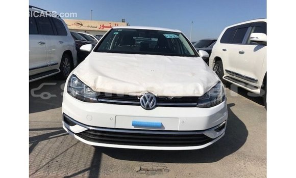 Buy Import Volkswagen Golf White Car in Import - Dubai in A'ana Buy Import Volkswagen Golf White Car in Import - Dubai in A'ana