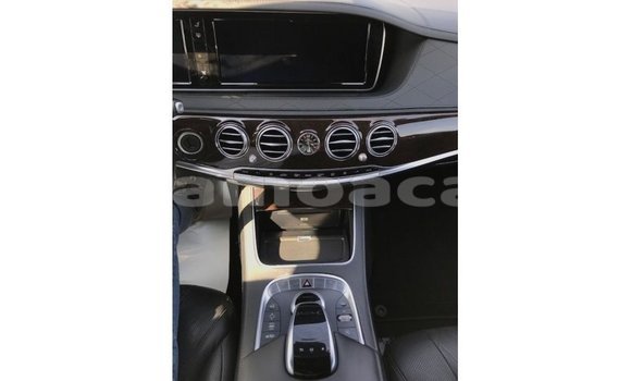 Buy Import Mercedes-Benz 190 Black Car in Import - Dubai in A'ana Buy Import Mercedes-Benz 190 Black Car in Import - Dubai in A'ana