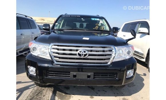 Buy Import Toyota Land Cruiser Black Car in Import - Dubai in A'ana Buy Import Toyota Land Cruiser Black Car in Import - Dubai in A'ana