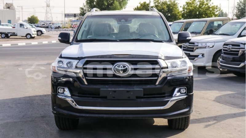 Big with watermark toyota land cruiser a ana import dubai 3307