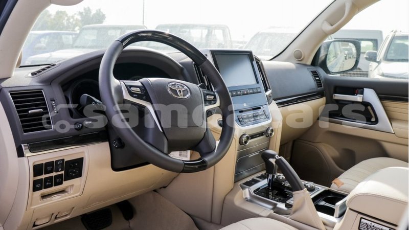 Big with watermark toyota land cruiser a ana import dubai 3307