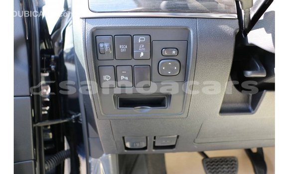 Acheter Import Voiture Toyota Land Cruiser Noir à Import - Dubai, A'ana Acheter Import Voiture Toyota Land Cruiser Noir à Import - Dubai, A'ana