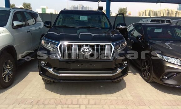 Acheter Import Voiture Toyota Prado Noir à Import - Dubai, A'ana Acheter Import Voiture Toyota Prado Noir à Import - Dubai, A'ana