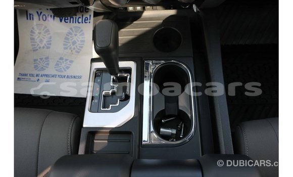 Acheter Import Voiture Toyota Tundra Blanc à Import - Dubai, A'ana Acheter Import Voiture Toyota Tundra Blanc à Import - Dubai, A'ana