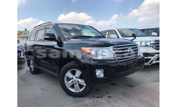 Buy Import Toyota Land Cruiser Black Car in Import - Dubai in A'ana Buy Import Toyota Land Cruiser Black Car in Import - Dubai in A'ana