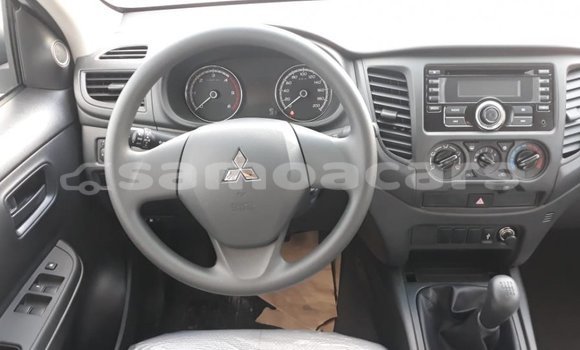 Buy Import Mitsubishi L200 White Car in Import - Dubai in A'ana Buy Import Mitsubishi L200 White Car in Import - Dubai in A'ana