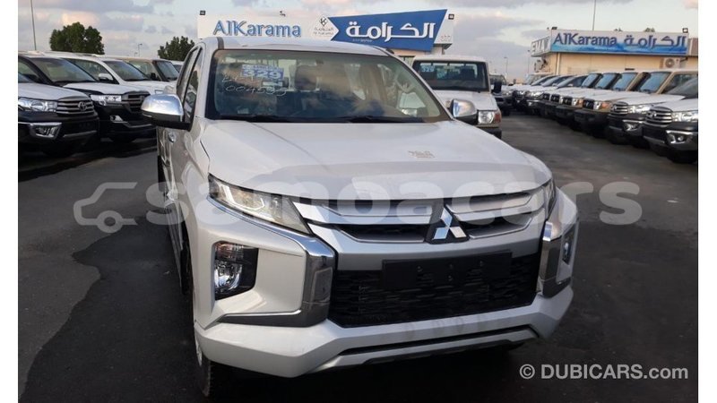 Big with watermark mitsubishi l200 a ana import dubai 3333