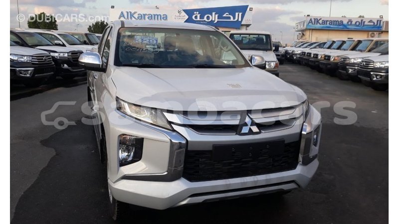 Big with watermark mitsubishi l200 a ana import dubai 3336