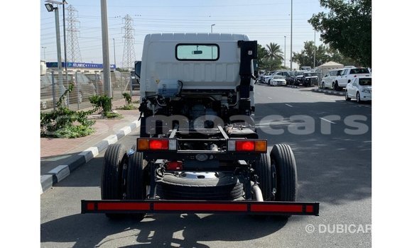 Acheter Import Voiture Mitsubishi i Blanc à Import - Dubai, A'ana Acheter Import Voiture Mitsubishi i Blanc à Import - Dubai, A'ana