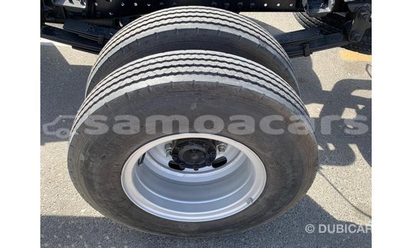 Acheter Import Voiture Mitsubishi i Blanc à Import - Dubai, A'ana Acheter Import Voiture Mitsubishi i Blanc à Import - Dubai, A'ana