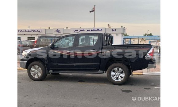 Acheter Import Voiture Toyota Hilux Noir à Import - Dubai, A'ana Acheter Import Voiture Toyota Hilux Noir à Import - Dubai, A'ana
