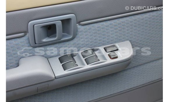 Acheter Import Voiture Toyota Land Cruiser Beige à Import - Dubai, A'ana Acheter Import Voiture Toyota Land Cruiser Beige à Import - Dubai, A'ana