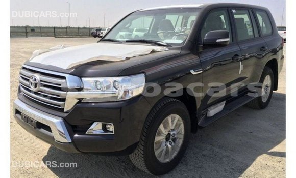 Acheter Import Voiture Toyota Land Cruiser Noir à Import - Dubai, A'ana Acheter Import Voiture Toyota Land Cruiser Noir à Import - Dubai, A'ana