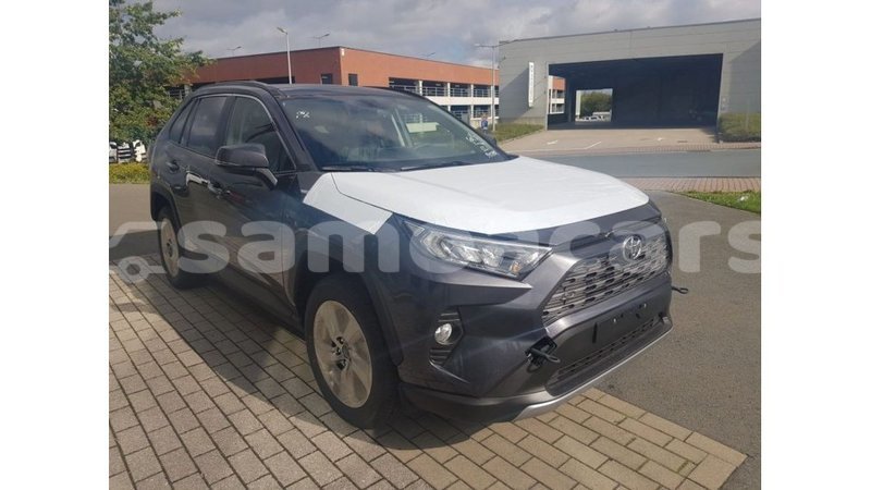 Big with watermark toyota 4runner a ana import dubai 3395