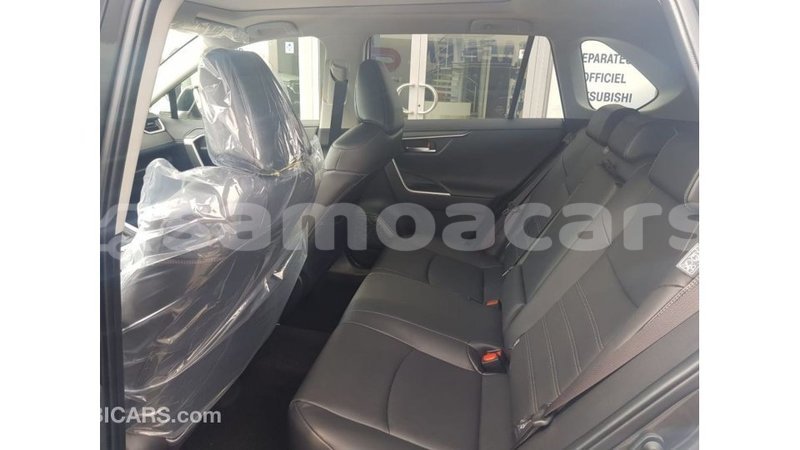 Big with watermark toyota 4runner a ana import dubai 3395