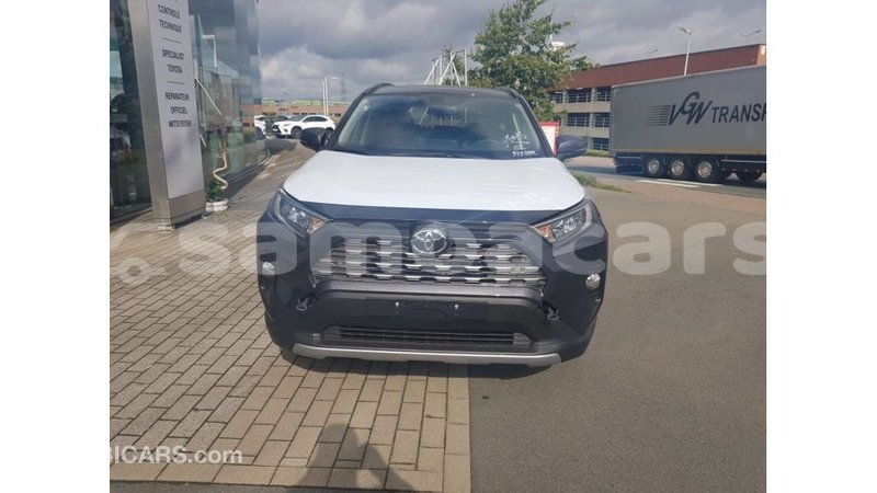 Big with watermark toyota 4runner a ana import dubai 3395