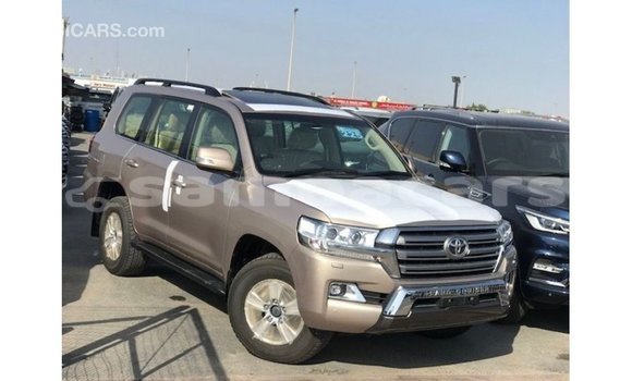 Buy Import Toyota Land Cruiser Other Car in Import - Dubai in A'ana Buy Import Toyota Land Cruiser Other Car in Import - Dubai in A'ana