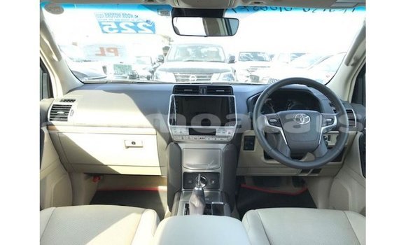 Buy Import Toyota Prado White Car in Import - Dubai in A'ana Buy Import Toyota Prado White Car in Import - Dubai in A'ana