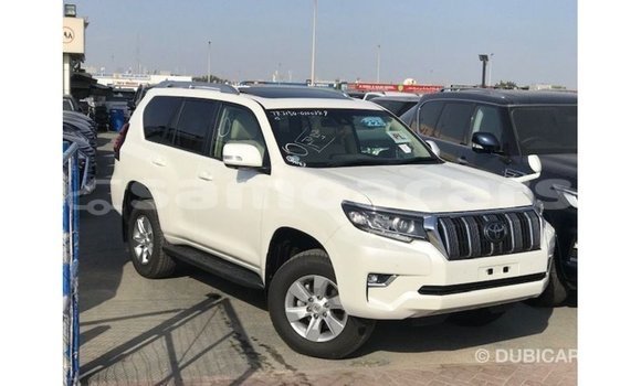 Buy Import Toyota Prado White Car in Import - Dubai in A'ana Buy Import Toyota Prado White Car in Import - Dubai in A'ana