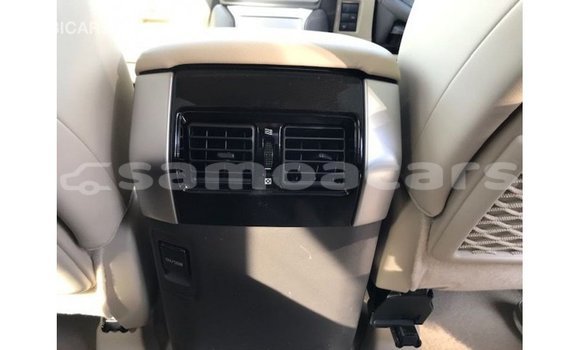 Buy Import Toyota Prado White Car in Import - Dubai in A'ana Buy Import Toyota Prado White Car in Import - Dubai in A'ana
