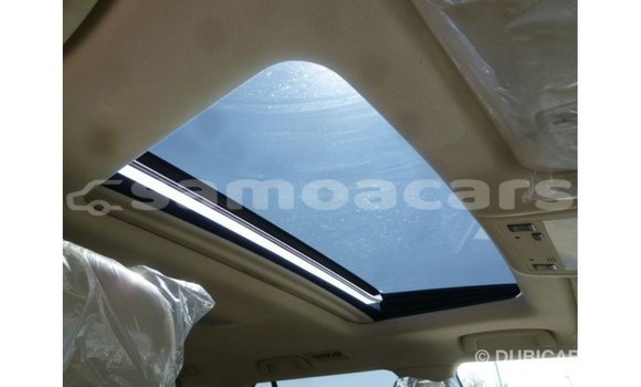 Buy Import Toyota Land Cruiser White Car in Import - Dubai in A'ana Buy Import Toyota Land Cruiser White Car in Import - Dubai in A'ana