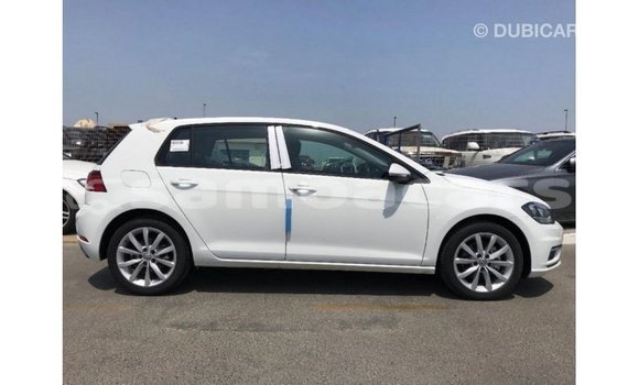 Buy Import Volkswagen Golf White Car in Import - Dubai in A'ana Buy Import Volkswagen Golf White Car in Import - Dubai in A'ana
