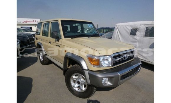 Buy Import Toyota Land Cruiser Beige Car in Import - Dubai in A'ana Buy Import Toyota Land Cruiser Beige Car in Import - Dubai in A'ana