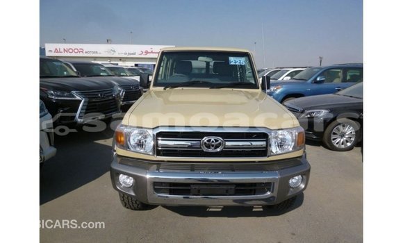 Buy Import Toyota Land Cruiser Beige Car in Import - Dubai in A'ana Buy Import Toyota Land Cruiser Beige Car in Import - Dubai in A'ana