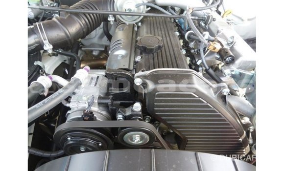 Buy Import Toyota Land Cruiser White Car in Import - Dubai in A'ana Buy Import Toyota Land Cruiser White Car in Import - Dubai in A'ana