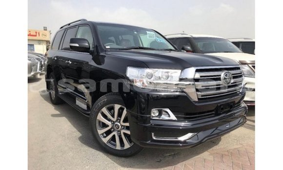 Buy Import Toyota Land Cruiser Black Car in Import - Dubai in A'ana Buy Import Toyota Land Cruiser Black Car in Import - Dubai in A'ana