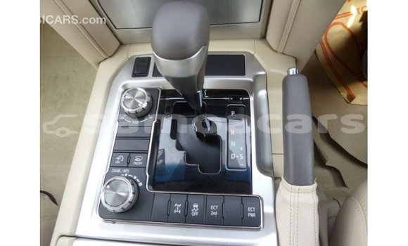 Buy Import Toyota Land Cruiser Other Car in Import - Dubai in A'ana Buy Import Toyota Land Cruiser Other Car in Import - Dubai in A'ana