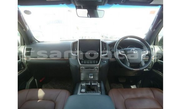 Buy Import Toyota Land Cruiser Black Car in Import - Dubai in A'ana Buy Import Toyota Land Cruiser Black Car in Import - Dubai in A'ana